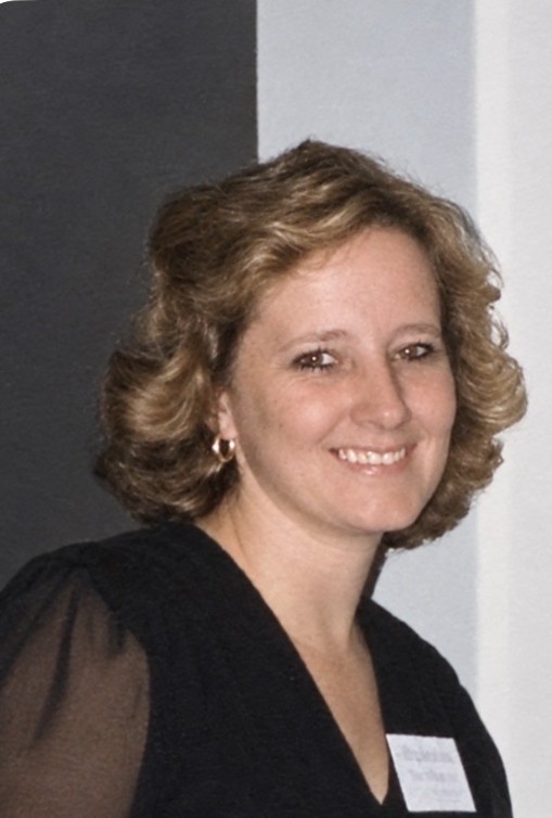 laura  mogford